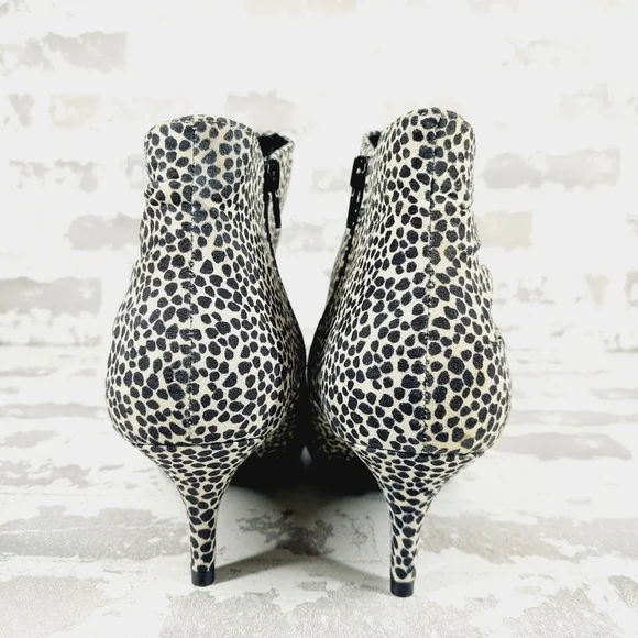 NEW Kelly & Katie Arina Animal Print Black White High Heel Ankle Boots D839 - Picture 6 of 12